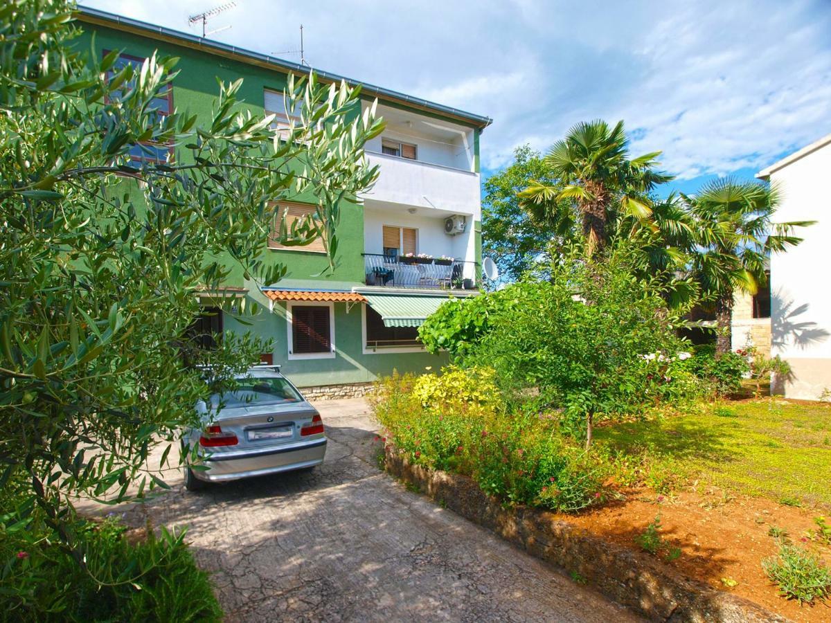 Apartments Fuma 161 Rovinj Exterior photo